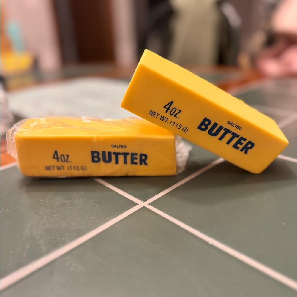 Viral BUTTER Salted 4 oz Toy Squishy